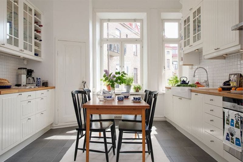 Ikea Faktum's Stot Kitchen di dapur dalaman