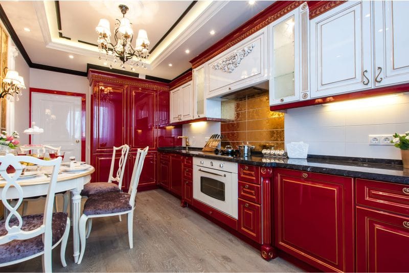 Cozinha vermelha clássica