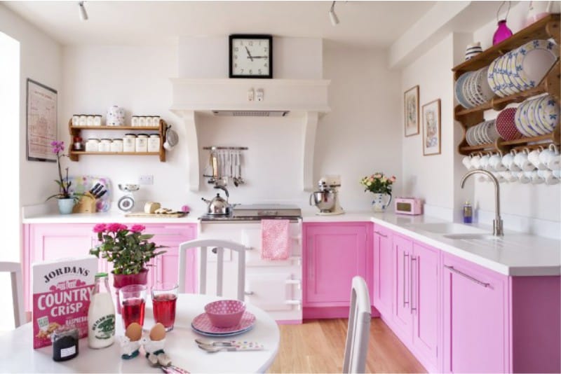 White and pink country style kitchen