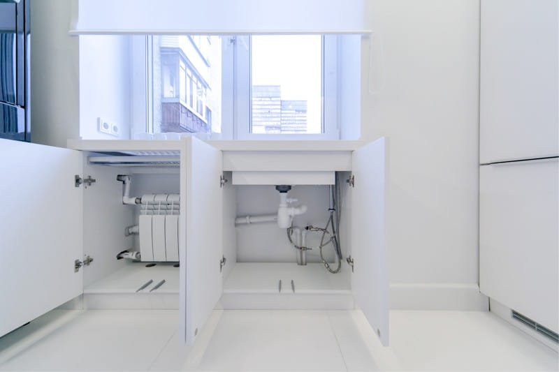 Мини-формат кућних апарата у ентеријеру кухиње 8 квадратних метара. метара