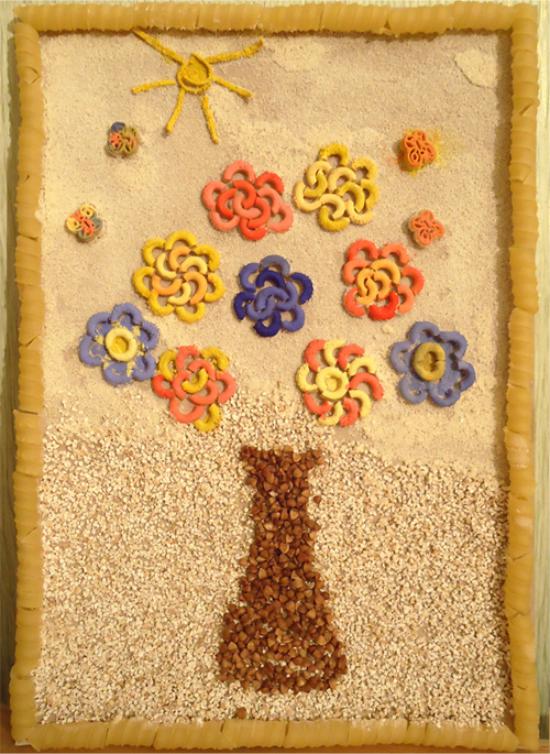 Картина на зърнени храни и макаронени изделия
