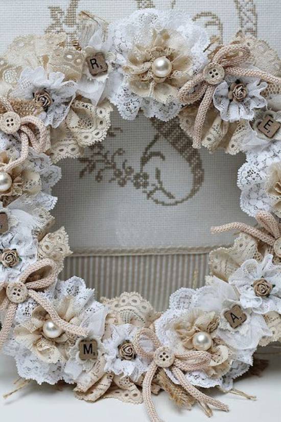 Decorative wreath of lace flowers