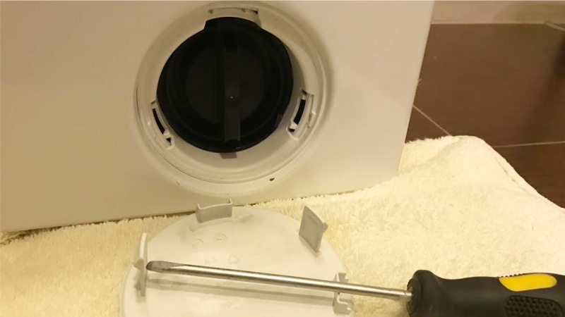 How to clean the washing machine drain filter