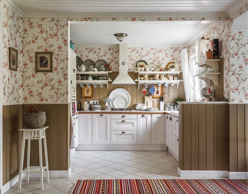 U-shaped layout in the kitchen in the country house